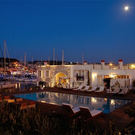 切什梅码头康努凯威酒店 Çeşme 外观 照片